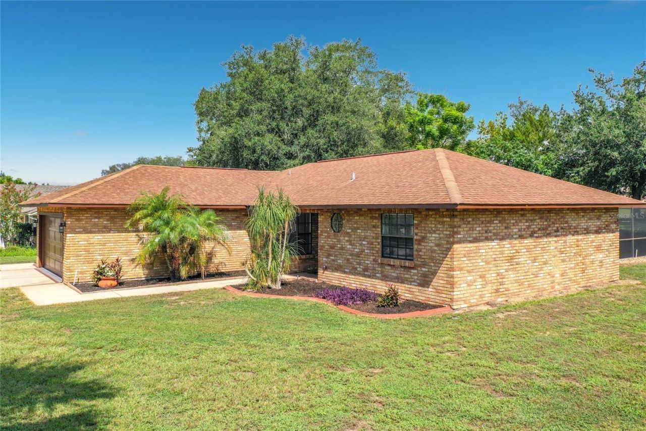 12505 Wedgefield Drive, Grand Island, FL 32735 Photo
