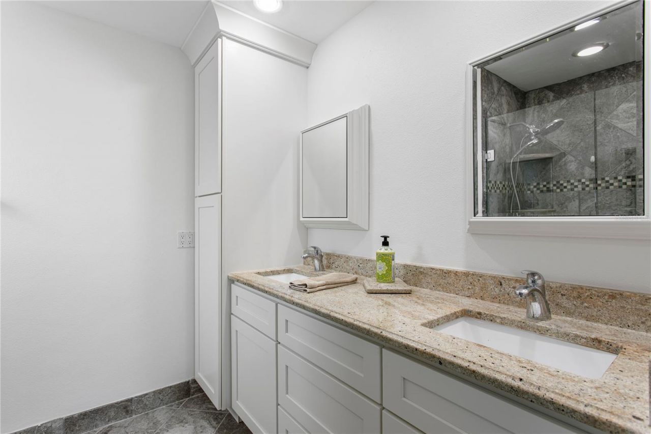 2972 E Vina Del Mar Boulevard, Saint Pete Beach, FL 33706 Photo