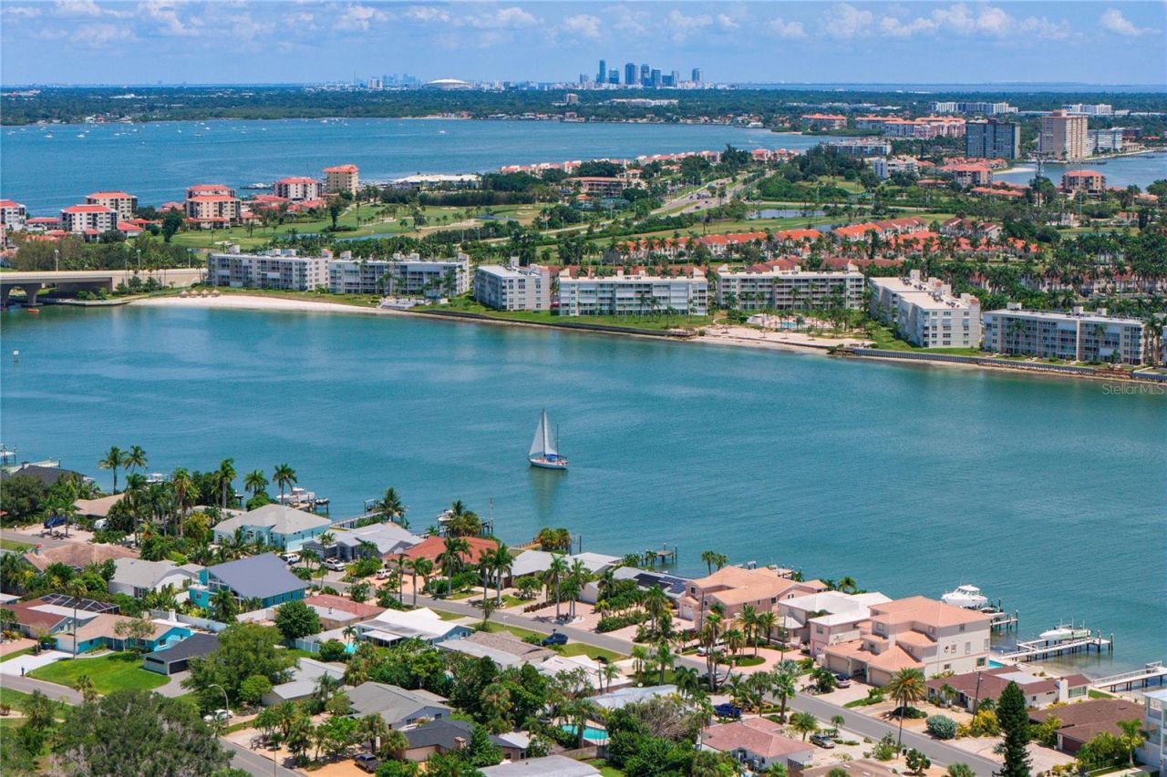 2972 E Vina Del Mar Boulevard, Saint Pete Beach, FL 33706 Photo