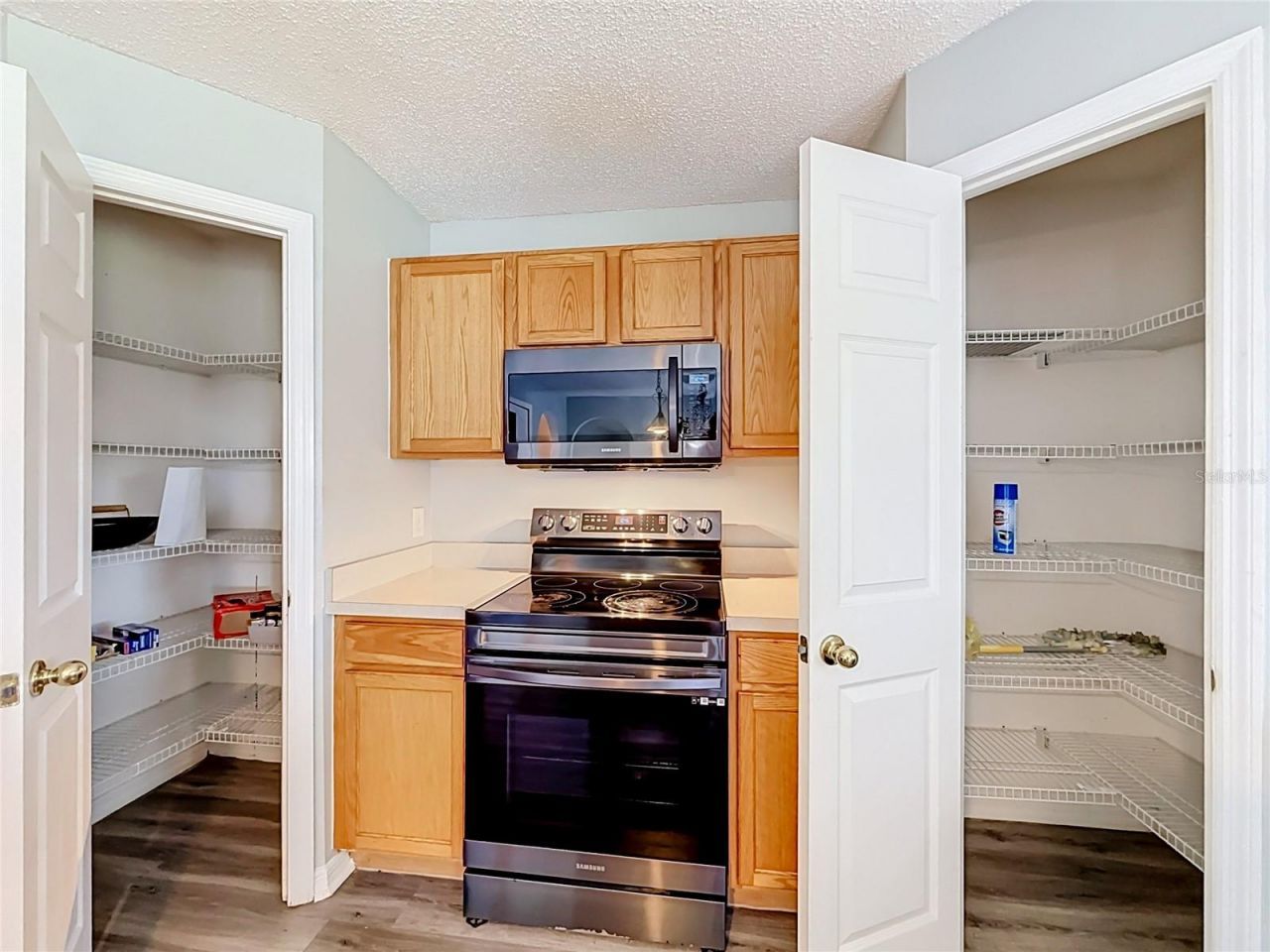 2032 Elmhurst Lane , Mascotte, FL 34753 Photo