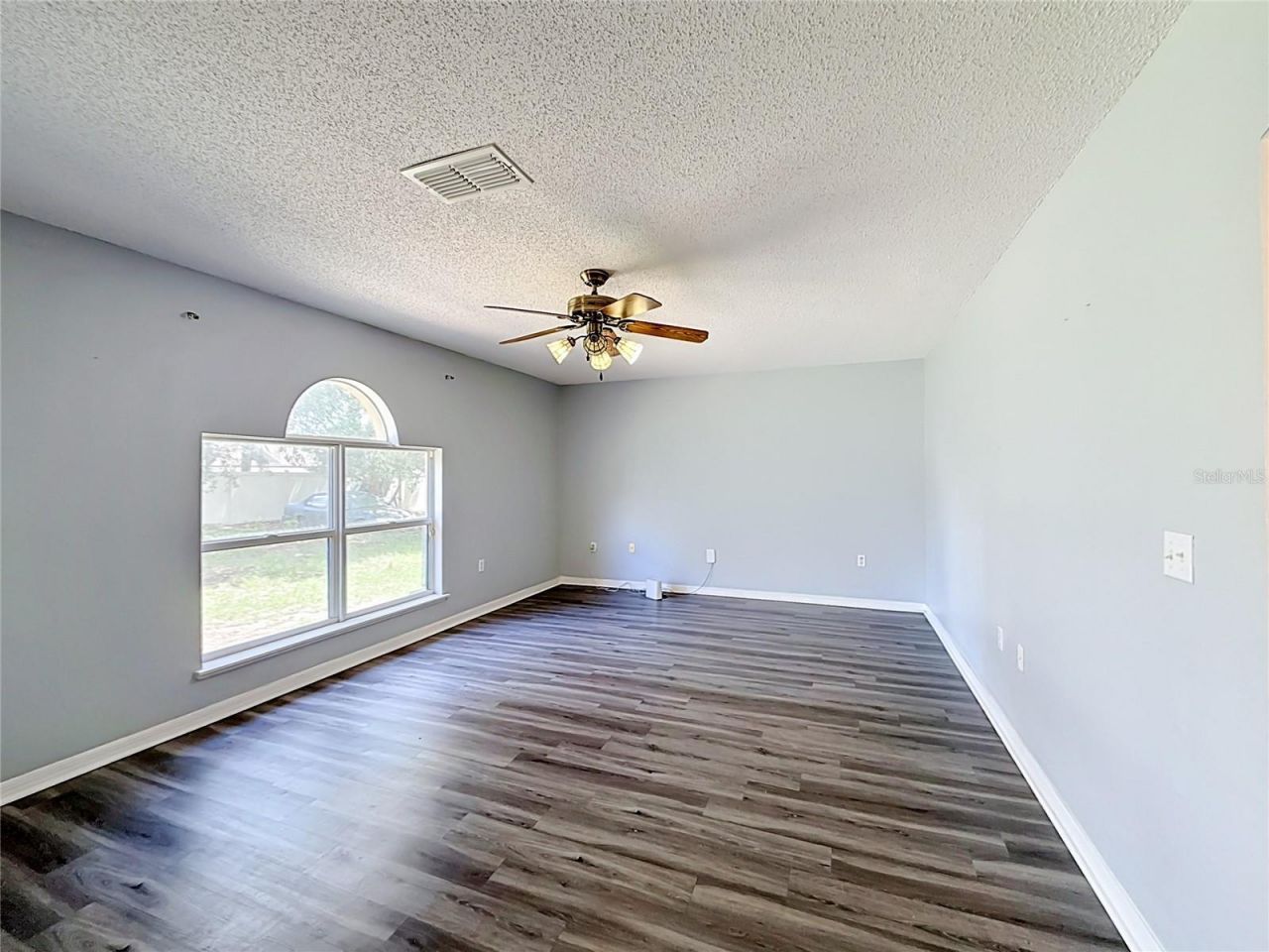 2032 Elmhurst Lane , Mascotte, FL 34753 Photo