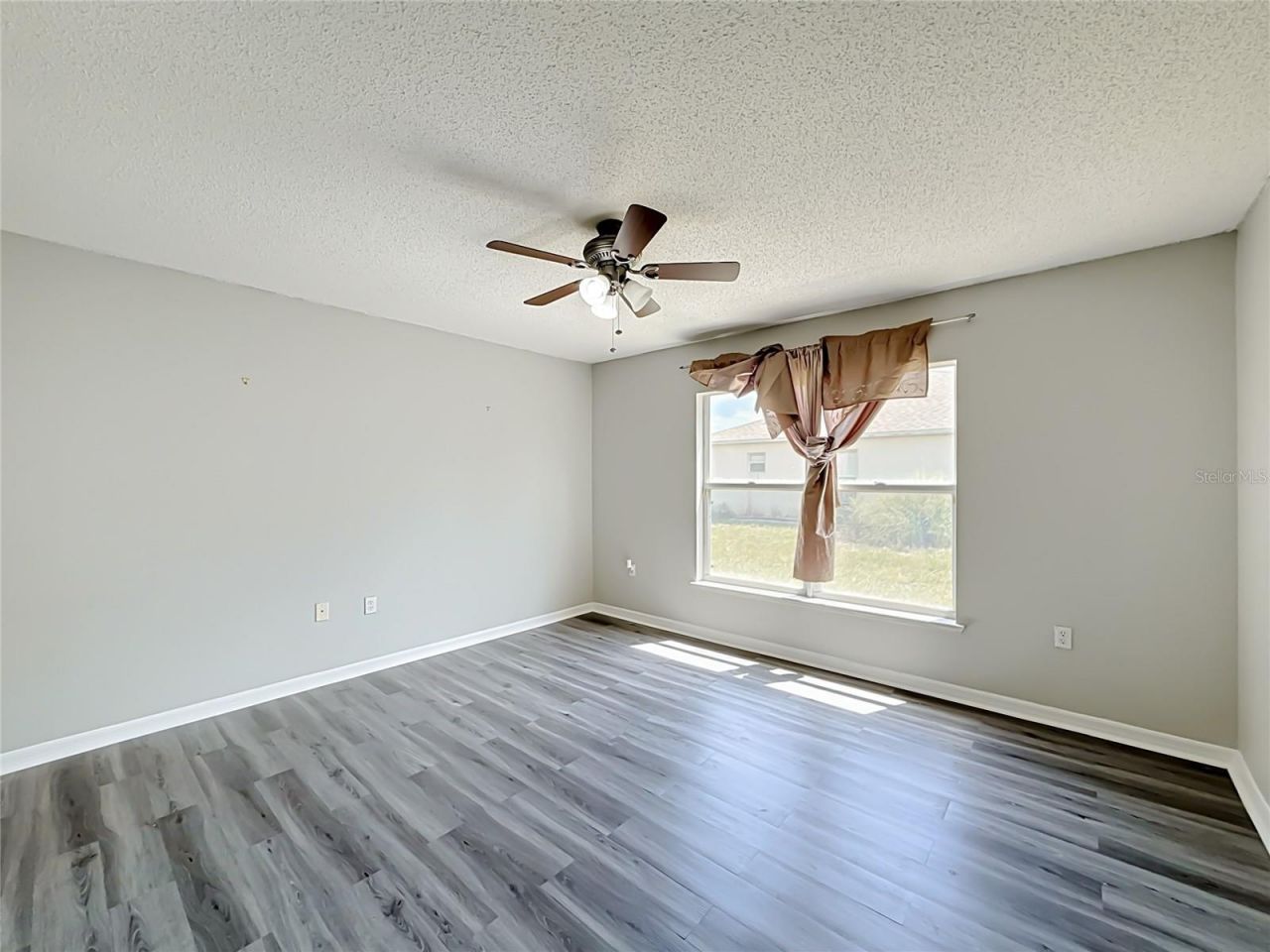 2032 Elmhurst Lane , Mascotte, FL 34753 Photo
