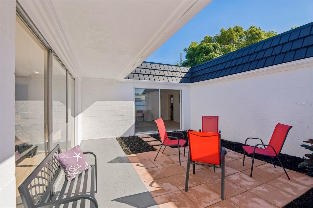 5137 Manor Drive , New Port Richey, FL 34652 Photo