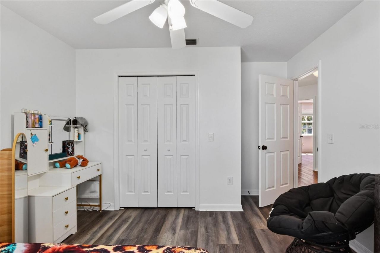 7365 Millbrook Oaks Drive , Lakeland, FL 33813 Photo