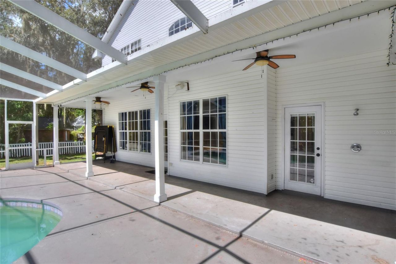 7365 Millbrook Oaks Drive , Lakeland, FL 33813 Photo