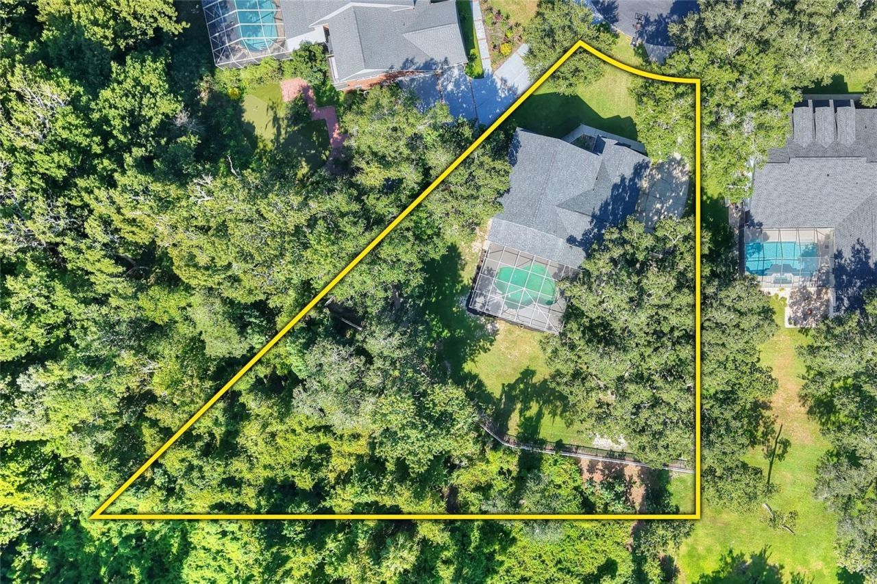 7365 Millbrook Oaks Drive , Lakeland, FL 33813 Photo