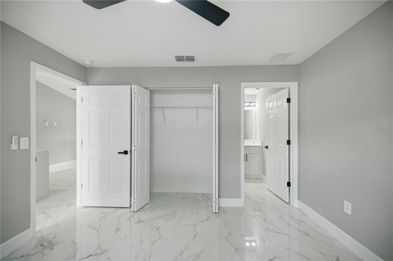 14905 SW 24 Place , Ocala, FL 34481 Photo