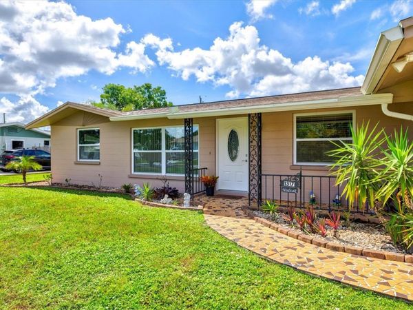 1317 FIR AVENUE , VENICE, FL 34285