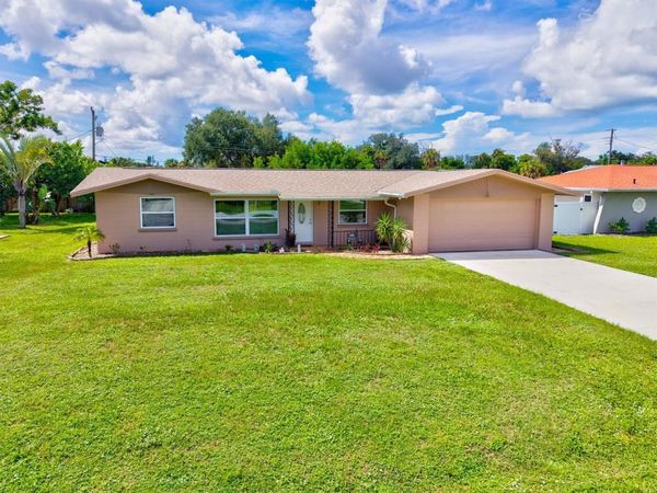 1317 FIR AVENUE , VENICE, FL 34285