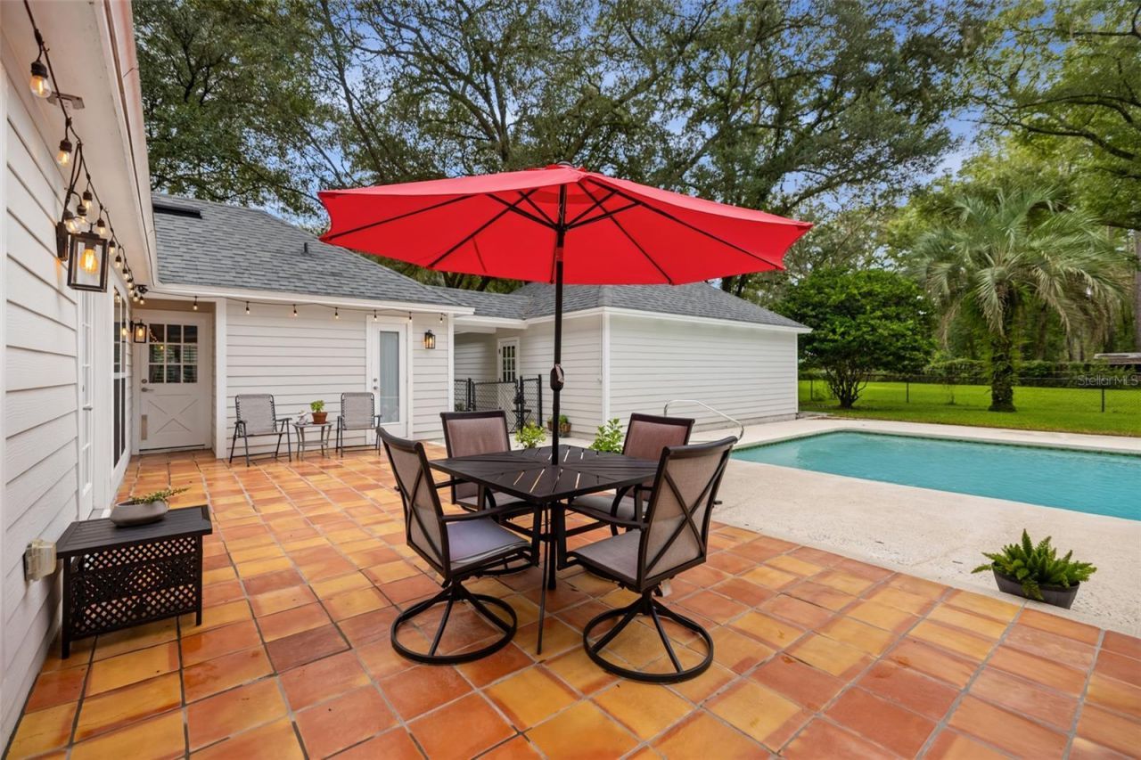 11207 NW 14th Avenue, Gainesville, FL 32606 Photo
