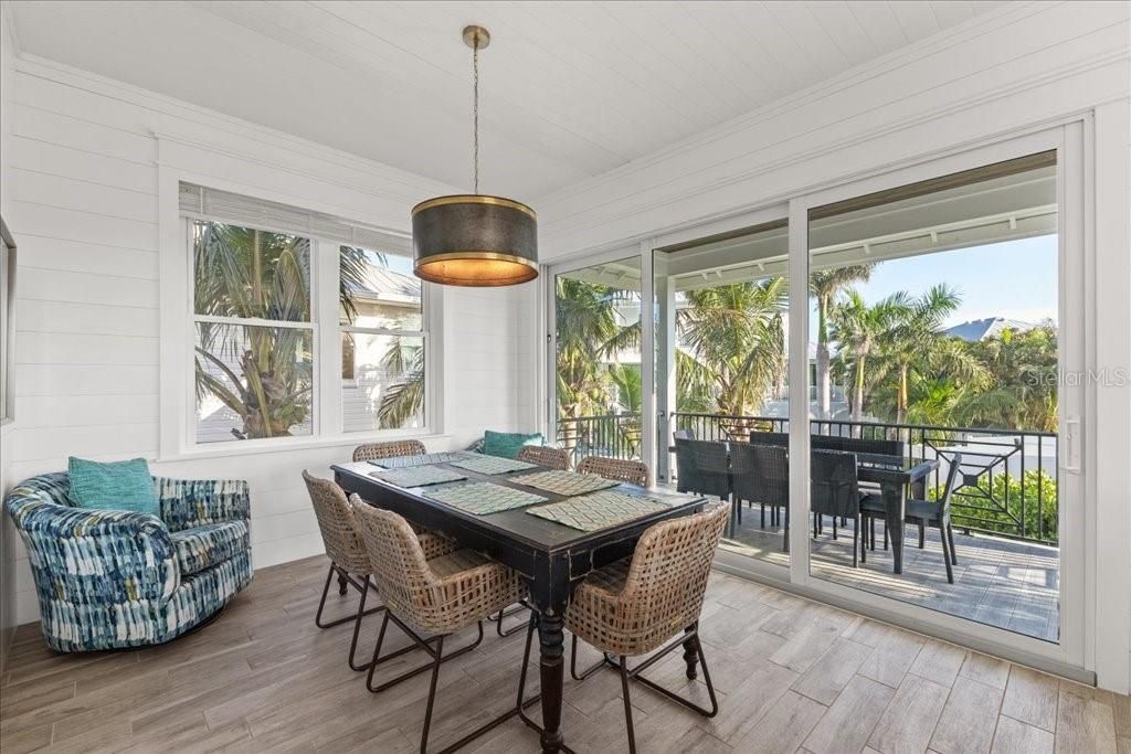 239 S Harbor Drive, Holmes Beach, FL 34217 Photo