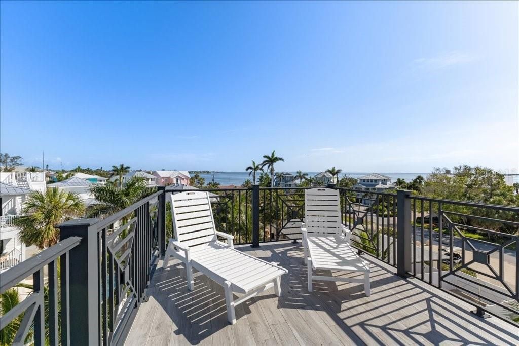 239 S Harbor Drive, Holmes Beach, FL 34217 Photo