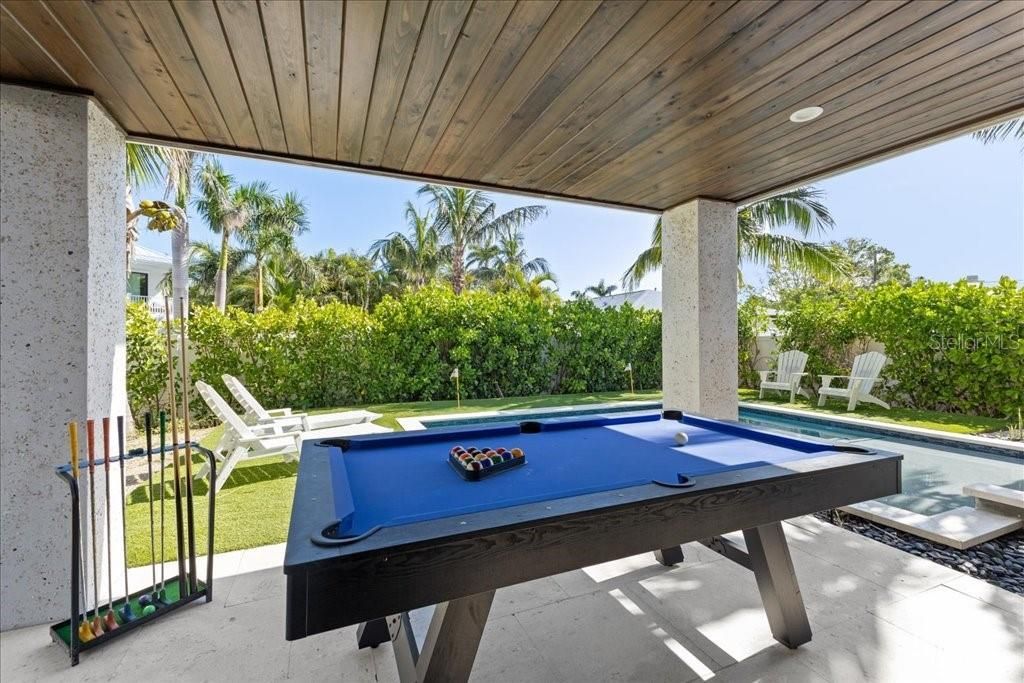 239 S Harbor Drive, Holmes Beach, FL 34217 Photo