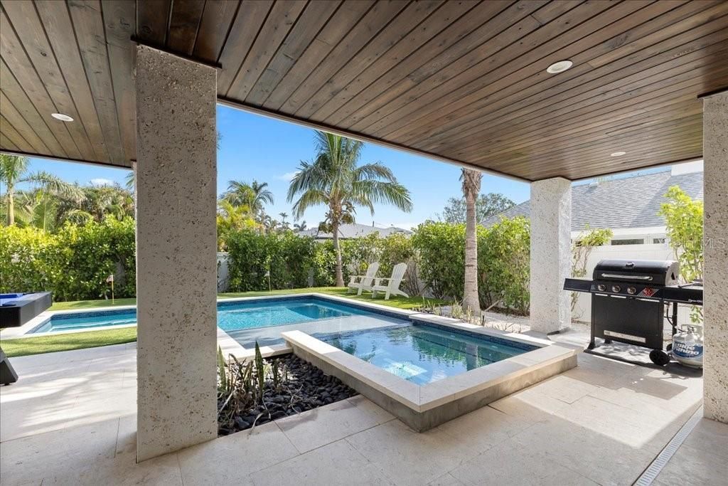 239 S Harbor Drive, Holmes Beach, FL 34217 Photo