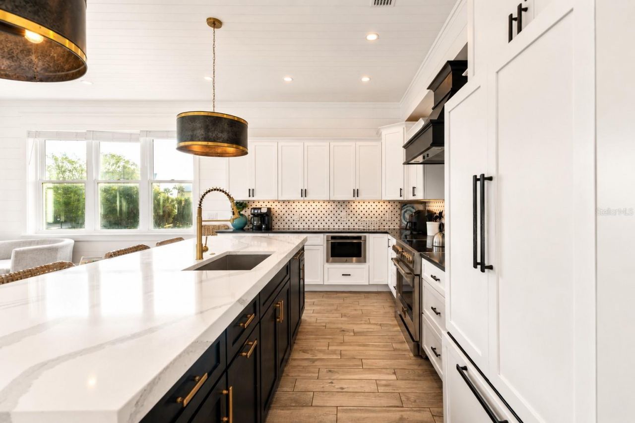 239 S Harbor Drive, Holmes Beach, FL 34217 Photo