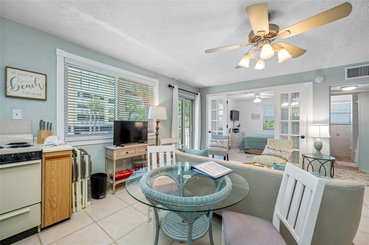 6700 Sunset Way , Unit 406, Saint Pete Beach, FL 33706 Photo