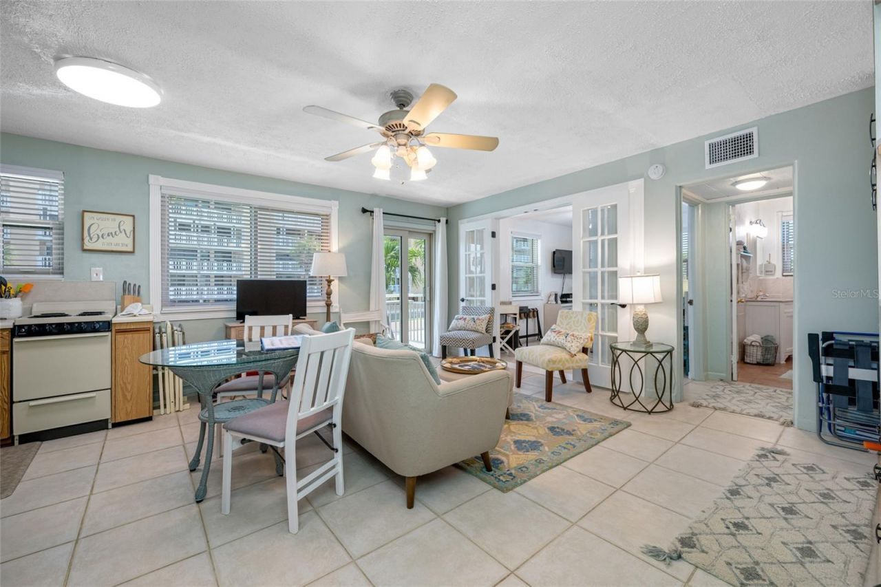 6700 Sunset Way , Unit 406, Saint Pete Beach, FL 33706 Photo