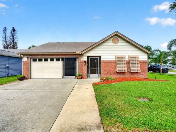 786 PINE SHORES CIRCLE , NEW SMYRNA BEACH, FL 32168