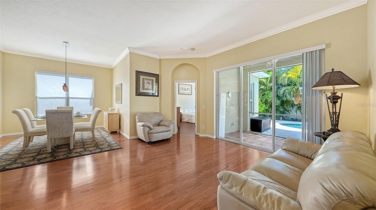 5308 52nd Avenue W, Bradenton, FL 34210 Photo