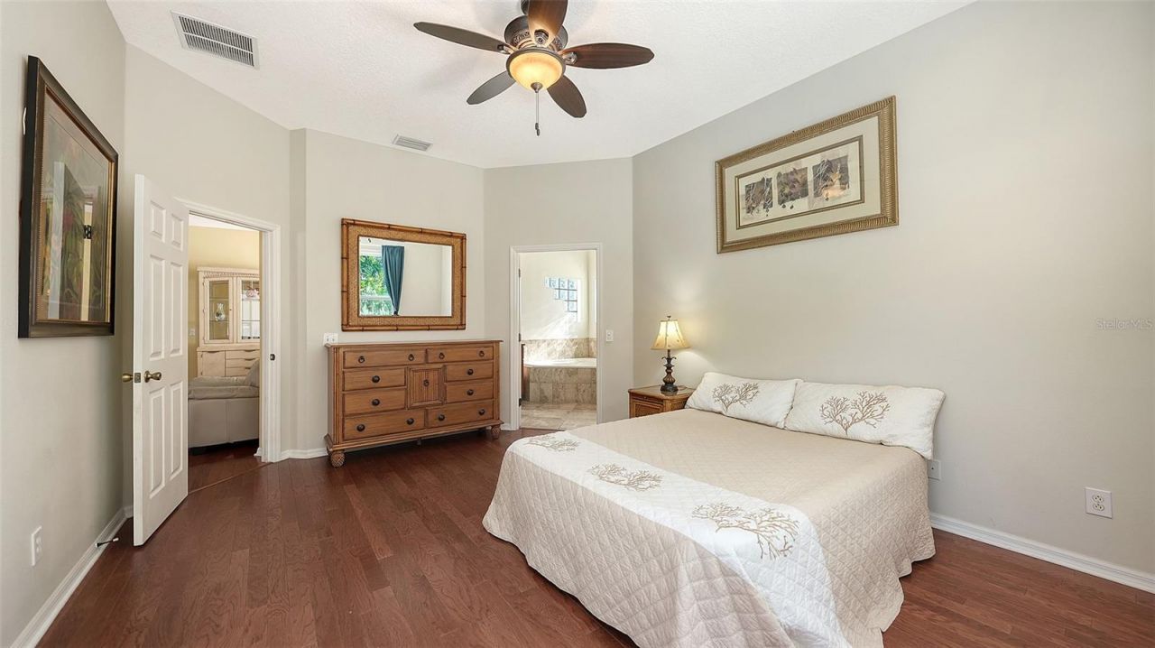 5308 52nd Avenue W, Bradenton, FL 34210 Photo