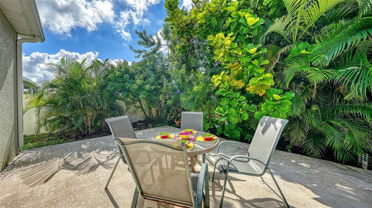 5308 52nd Avenue W, Bradenton, FL 34210 Photo