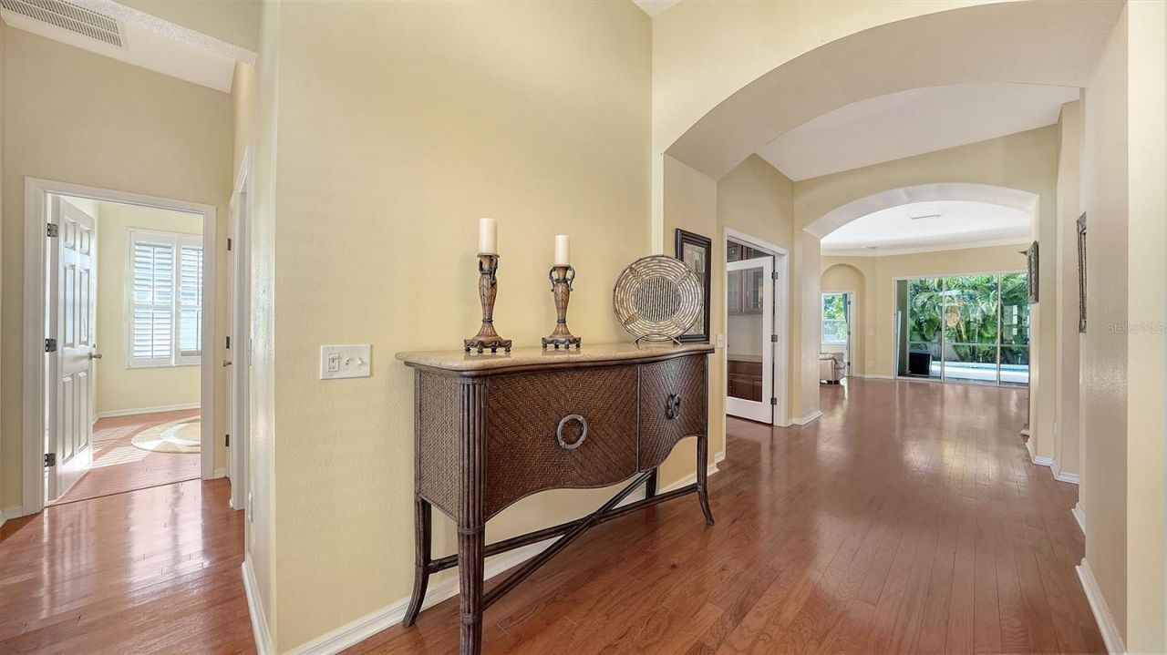 5308 52nd Avenue W, Bradenton, FL 34210 Photo