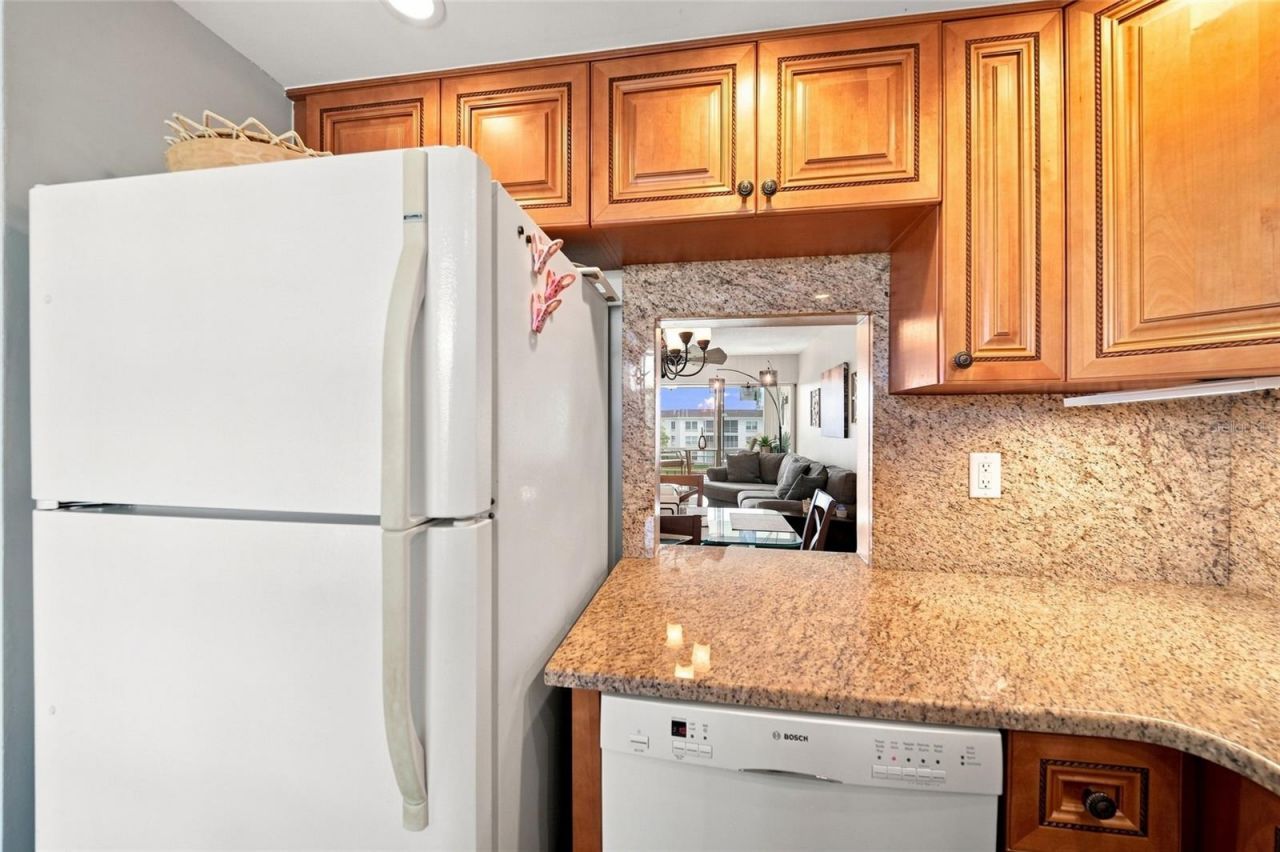 4370 Chatham Drive , Unit 304, Longboat Key, FL 34228 Photo