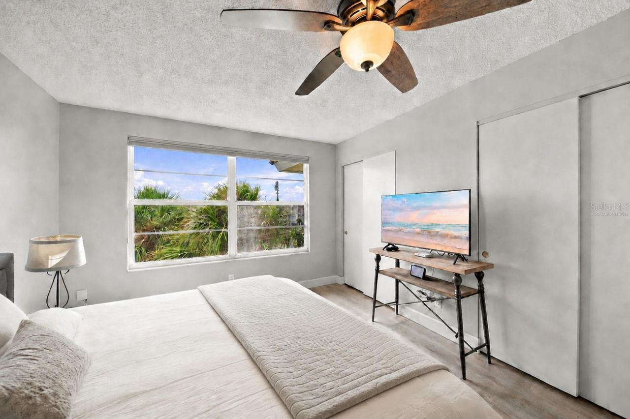 4370 Chatham Drive , Unit 304, Longboat Key, FL 34228 Photo
