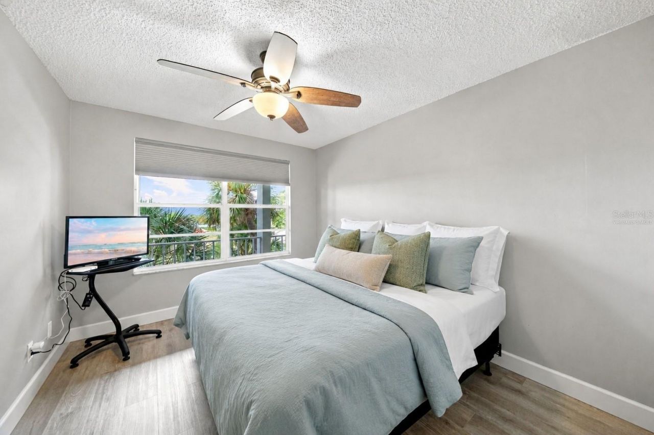 4370 Chatham Drive , Unit 304, Longboat Key, FL 34228 Photo