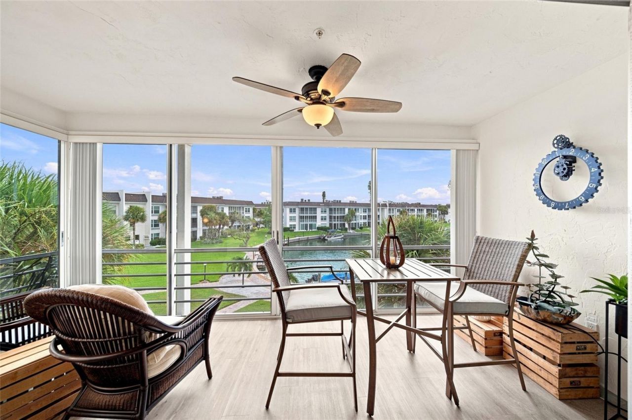 4370 Chatham Drive , Unit 304, Longboat Key, FL 34228 Photo