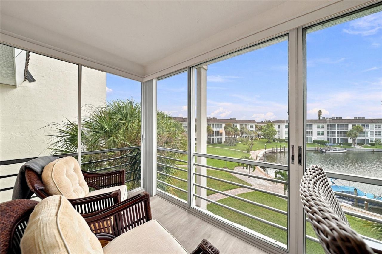 4370 Chatham Drive , Unit 304, Longboat Key, FL 34228 Photo