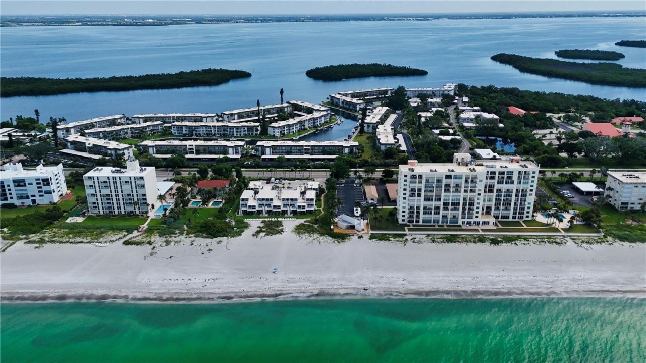 4370 Chatham Drive , Unit 304, Longboat Key, FL 34228 Photo