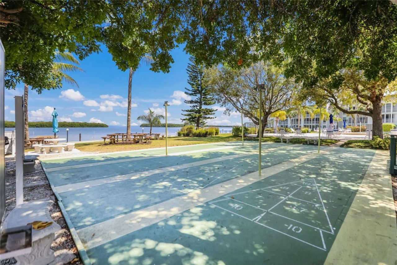 4370 Chatham Drive , Unit 304, Longboat Key, FL 34228 Photo