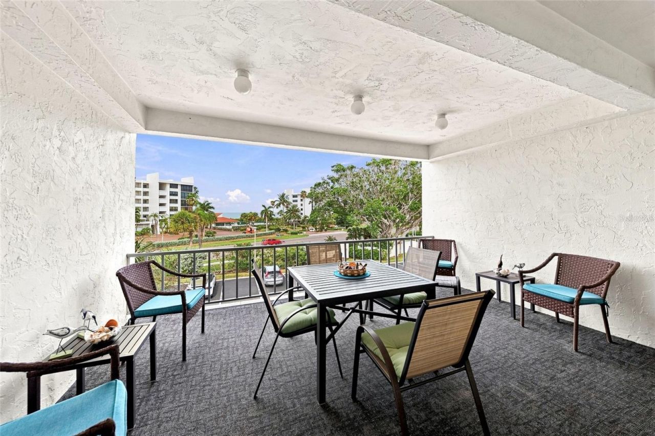 4370 Chatham Drive , Unit 304, Longboat Key, FL 34228 Photo