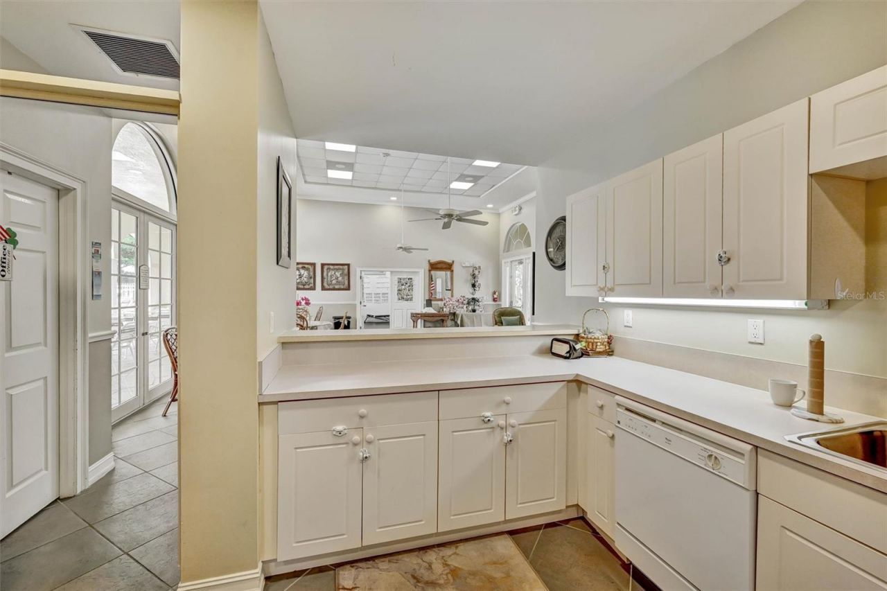 15441 Bellamar Circle , Unit 1113, Fort Myers, FL 33908 Photo