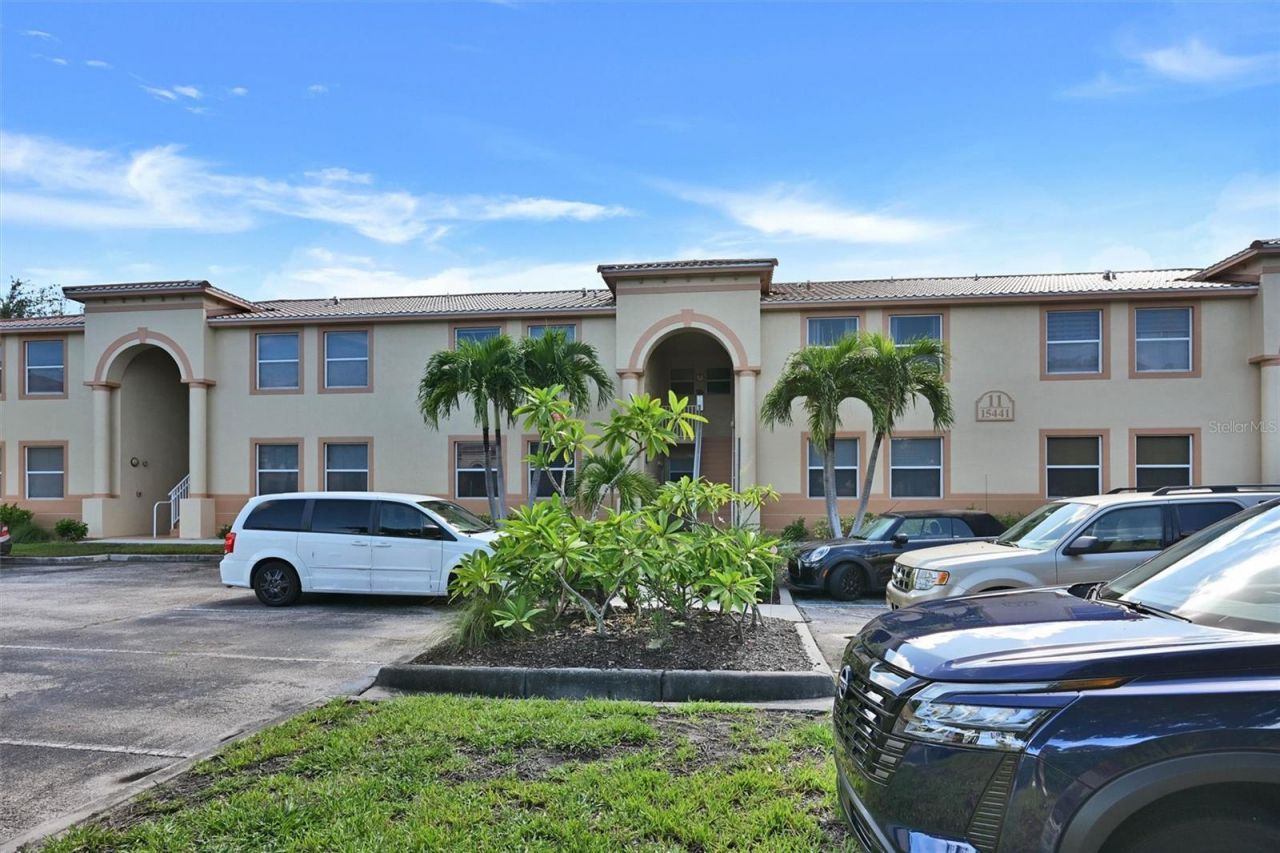 15441 Bellamar Circle , Unit 1113, Fort Myers, FL 33908 Photo