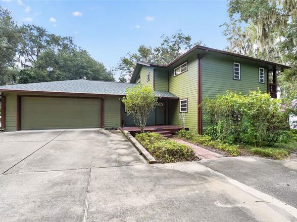 243 HERMAN DRIVE , HAWTHORNE, FL 32640