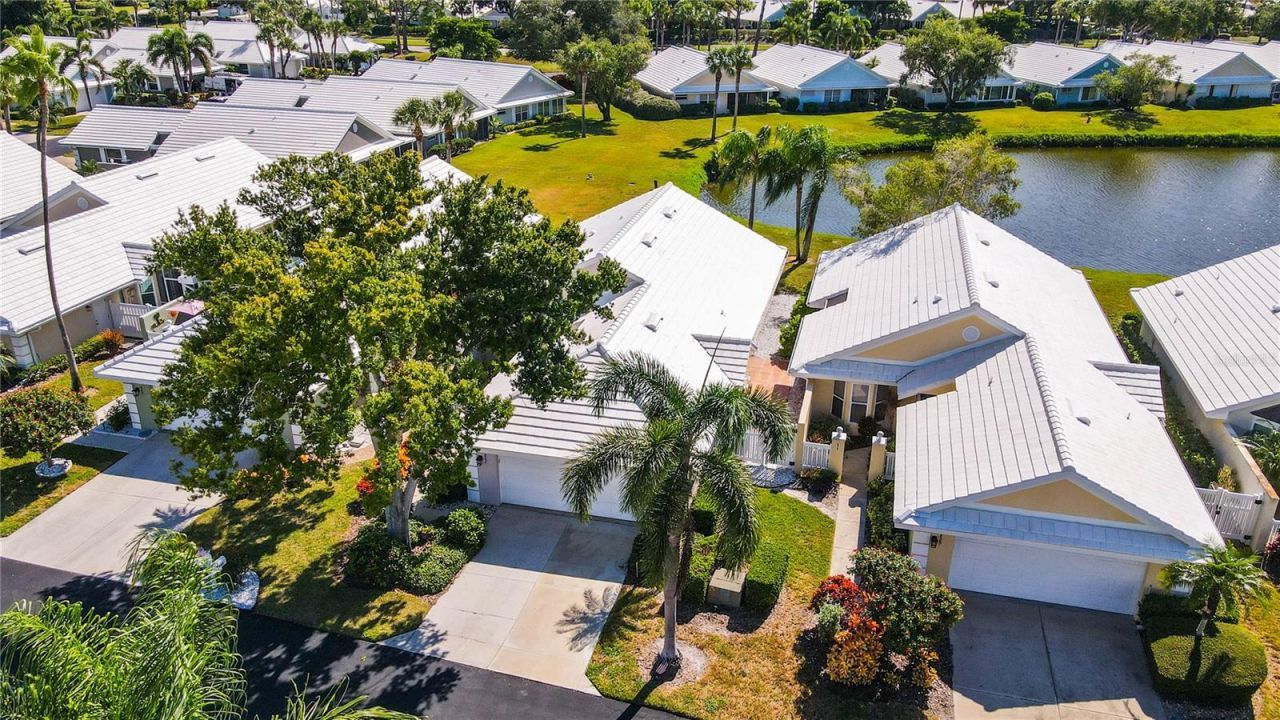 827 Harrington Lake Lane, Unit 35, Venice, FL 34293 Photo