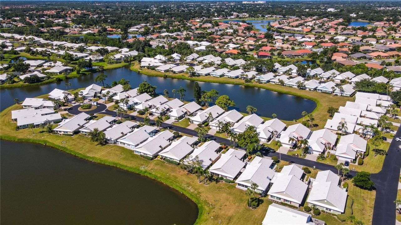 827 Harrington Lake Lane, Unit 35, Venice, FL 34293 Photo