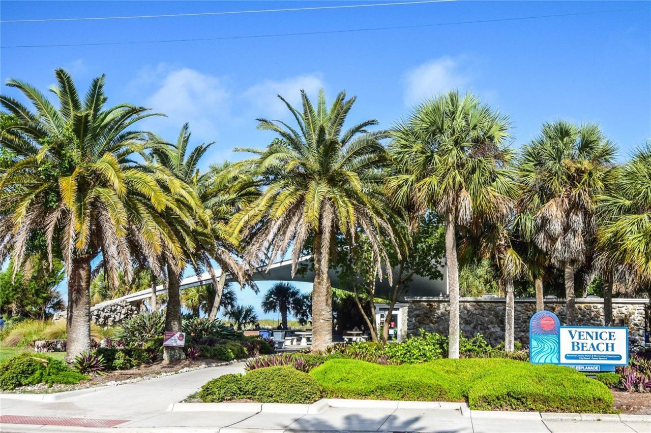 827 Harrington Lake Lane, Unit 35, Venice, FL 34293 Photo