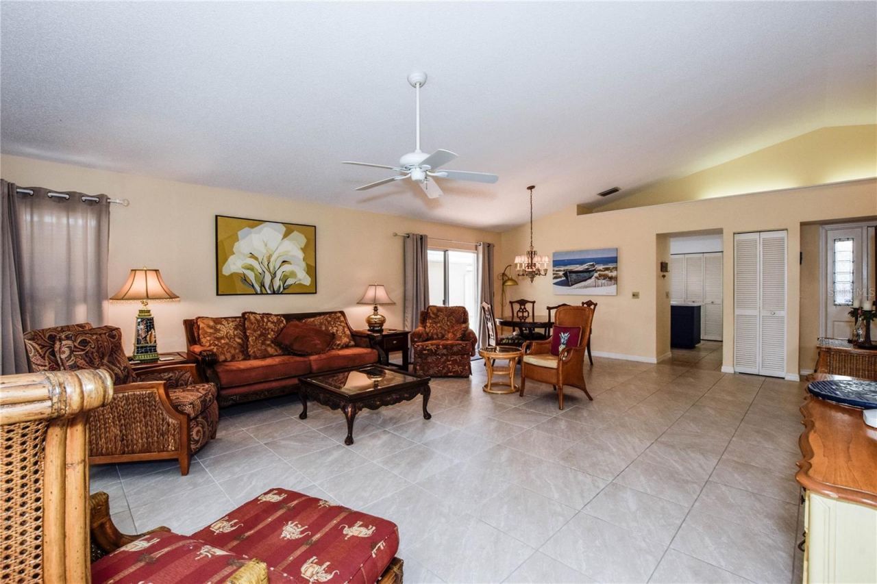 827 Harrington Lake Lane, Unit 35, Venice, FL 34293 Photo