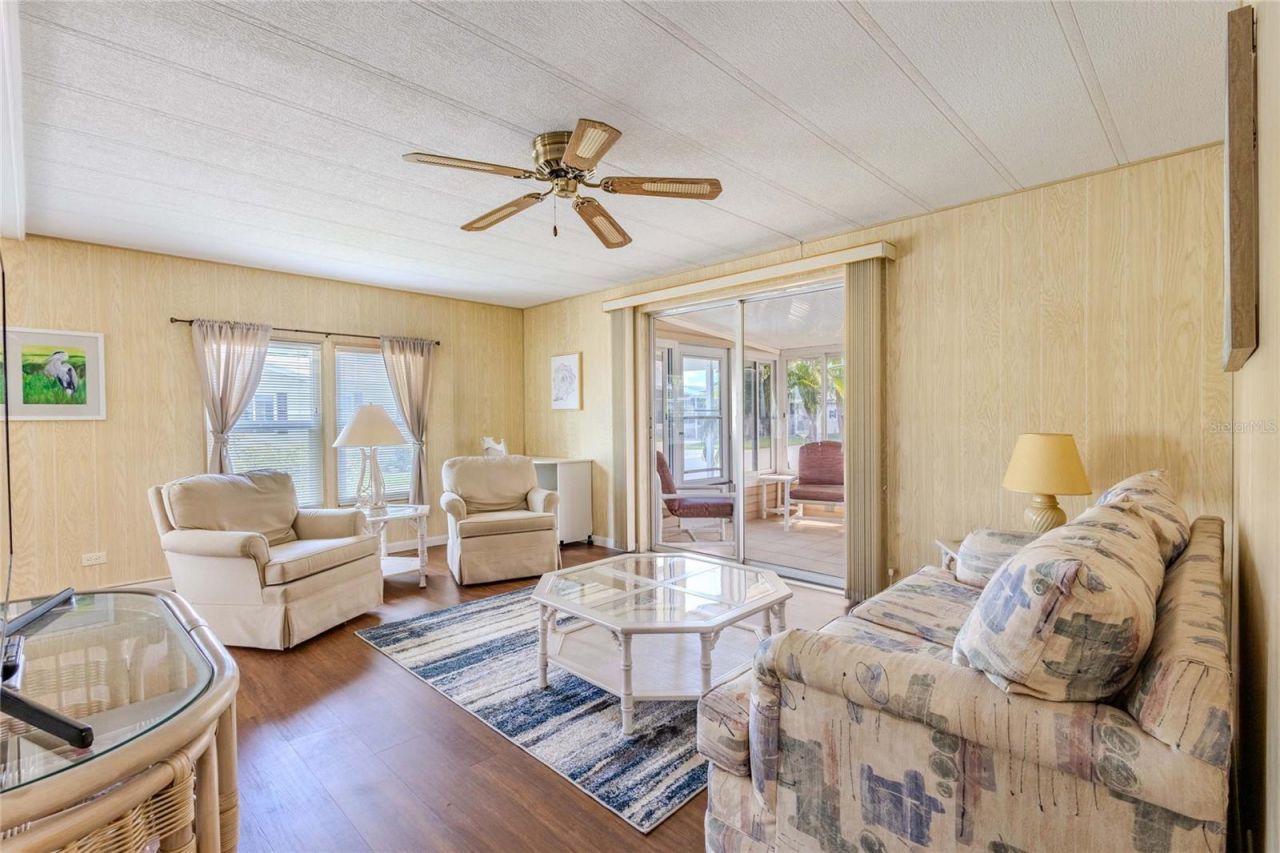 2100 Kings Highway , Unit 305, Punta Gorda, FL 33980 Photo