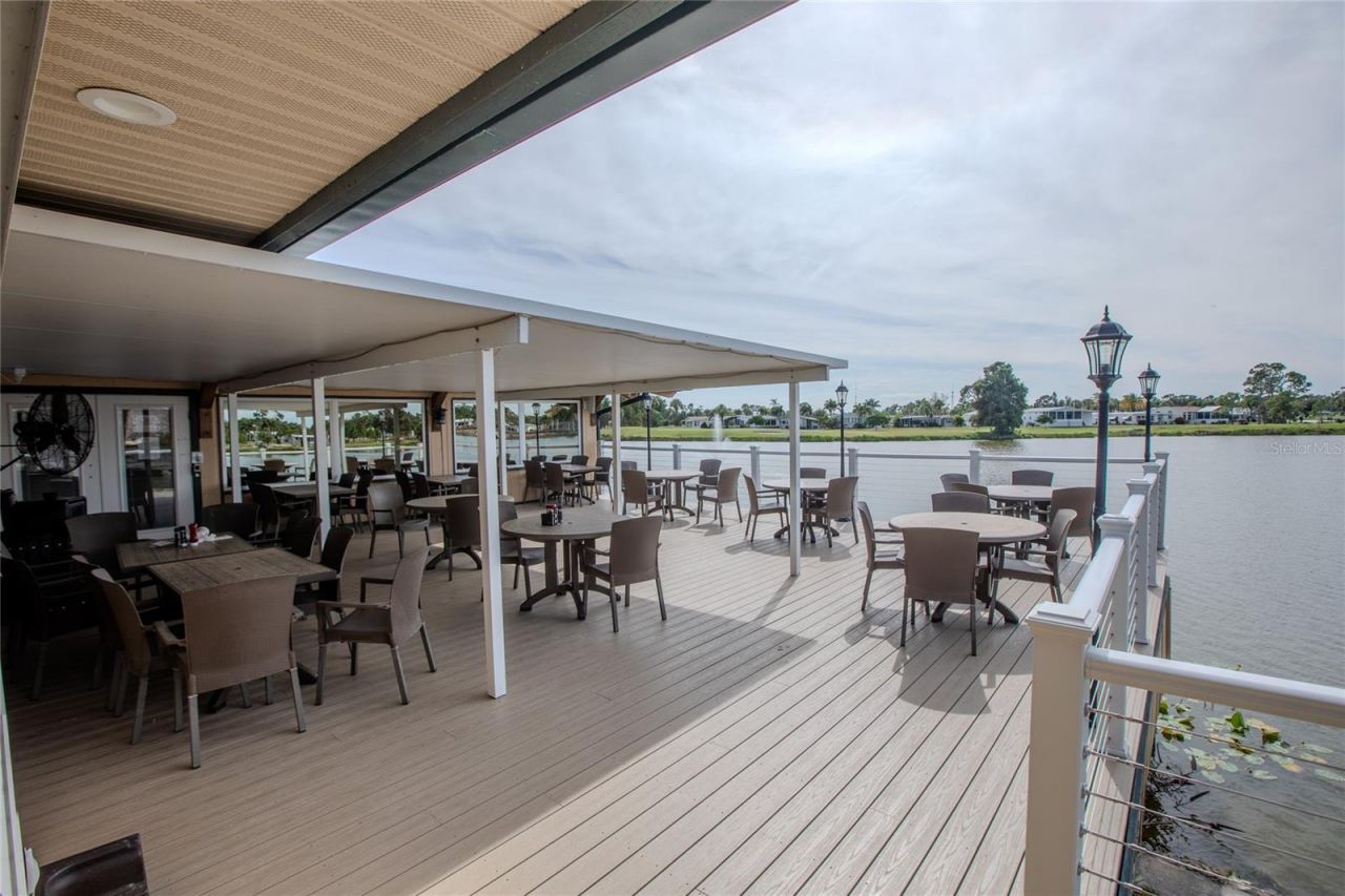 2100 Kings Highway , Unit 305, Punta Gorda, FL 33980 Photo