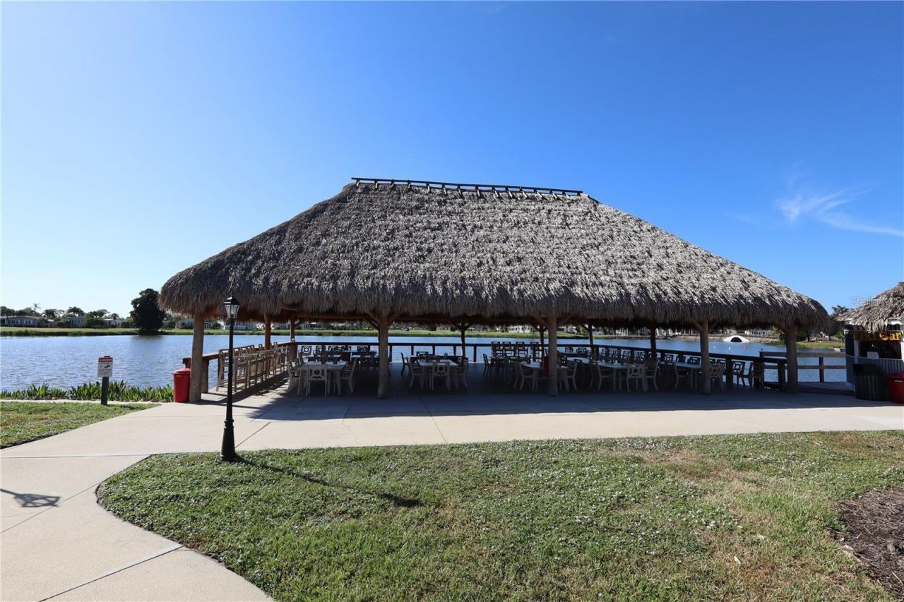 2100 Kings Highway , Unit 305, Punta Gorda, FL 33980 Photo