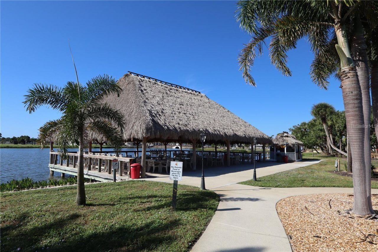 2100 Kings Highway , Unit 305, Punta Gorda, FL 33980 Photo