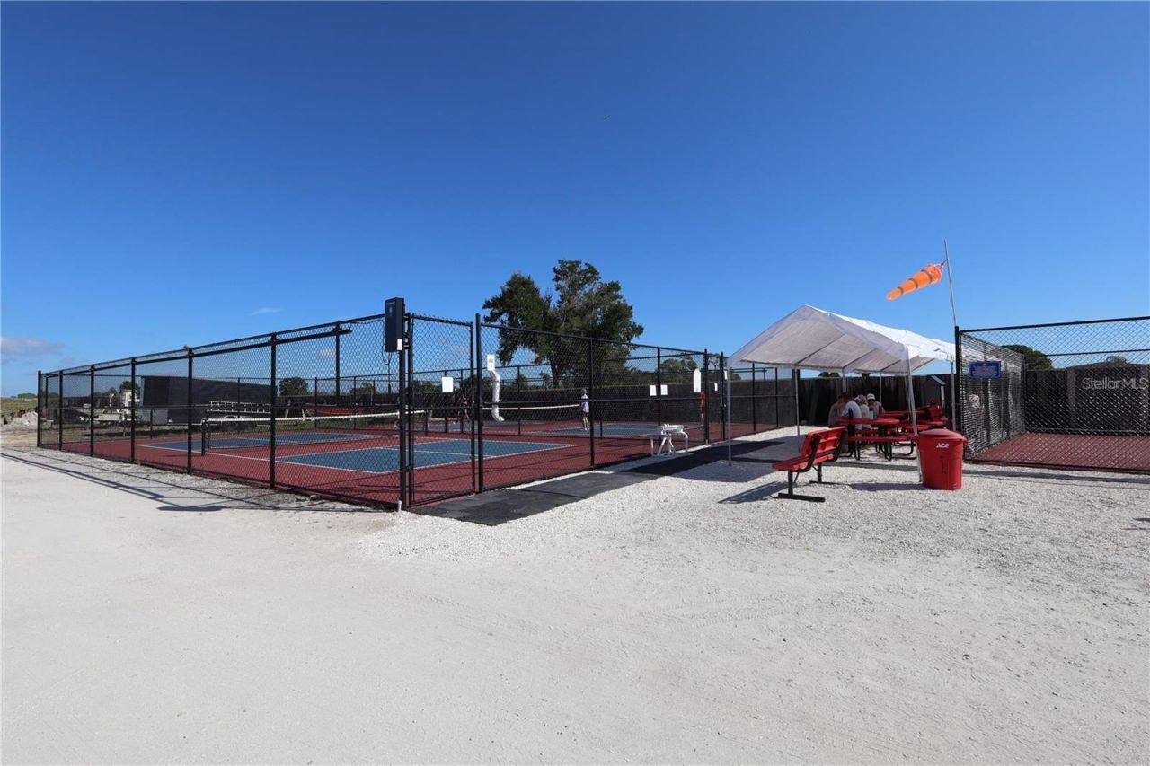 2100 Kings Highway , Unit 305, Punta Gorda, FL 33980 Photo