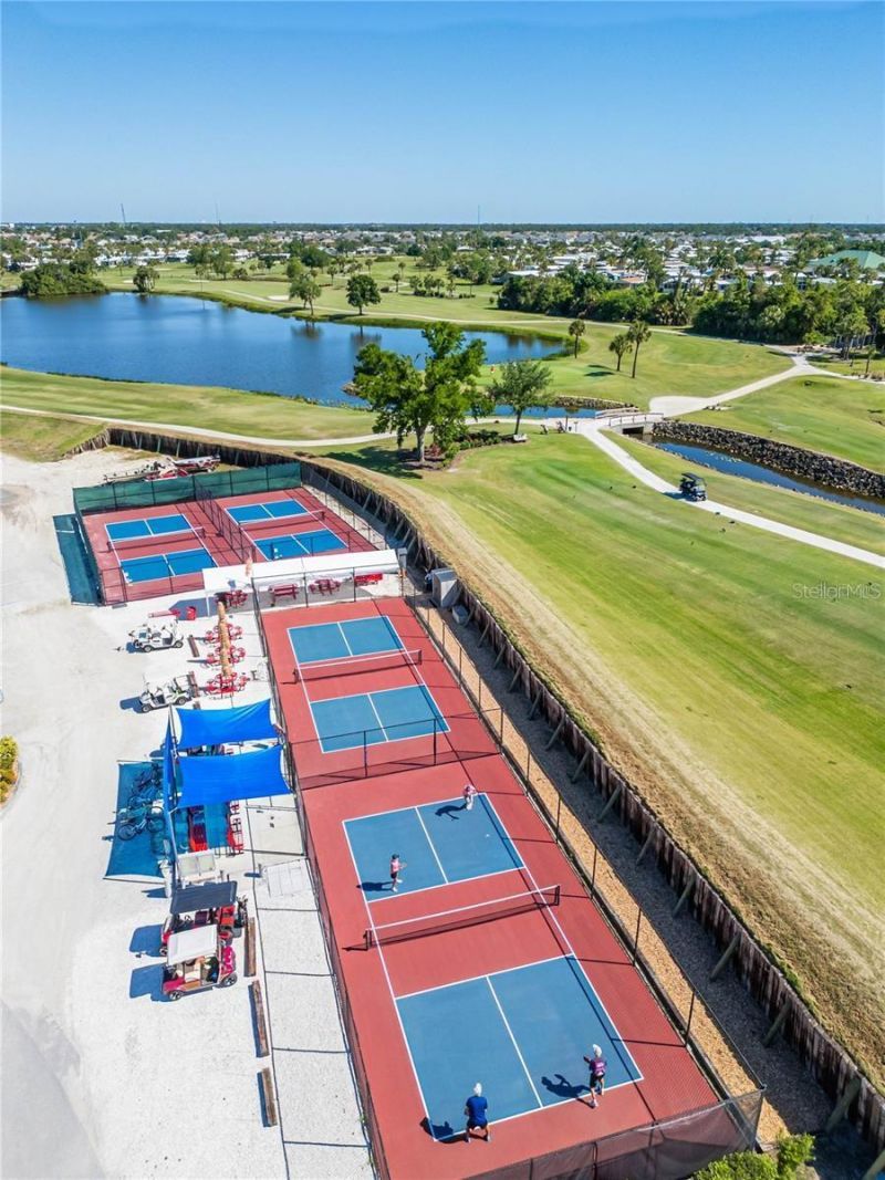 2100 Kings Highway , Unit 305, Punta Gorda, FL 33980 Photo