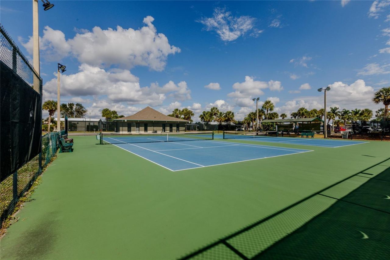 2100 Kings Highway , Unit 305, Punta Gorda, FL 33980 Photo