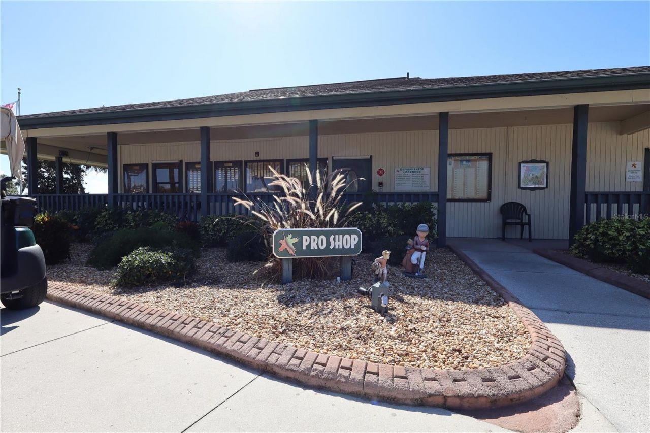 2100 Kings Highway , Unit 305, Punta Gorda, FL 33980 Photo