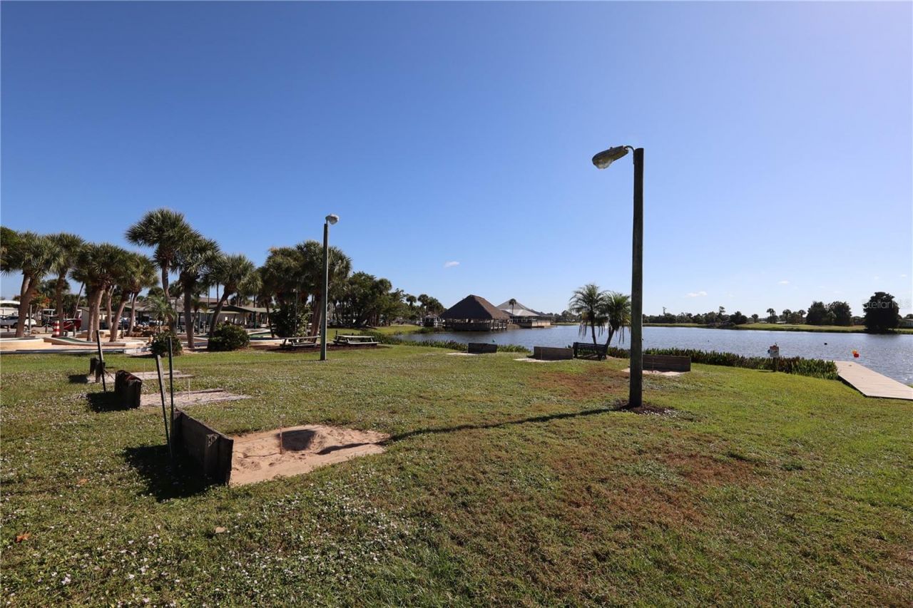 2100 Kings Highway , Unit 305, Punta Gorda, FL 33980 Photo